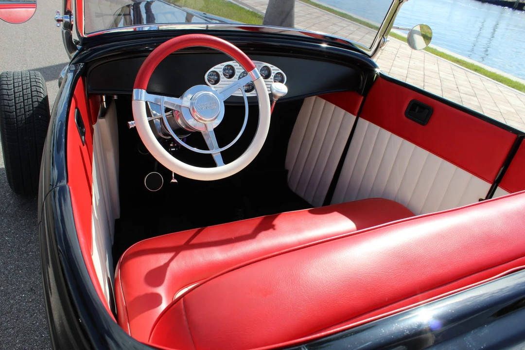 Ford Hot Rod - Image 25 of 31