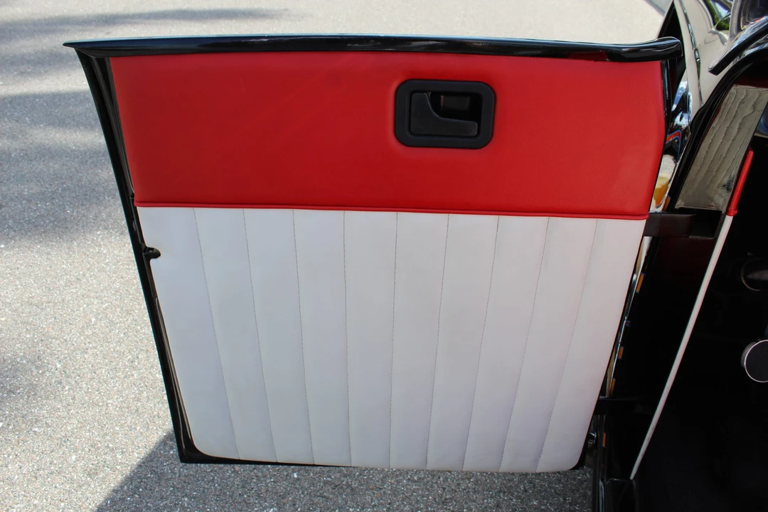 Ford Hot Rod - Image 23 of 31