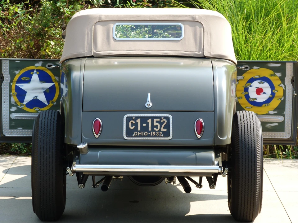Ford Hot Rod - Image 27 of 31