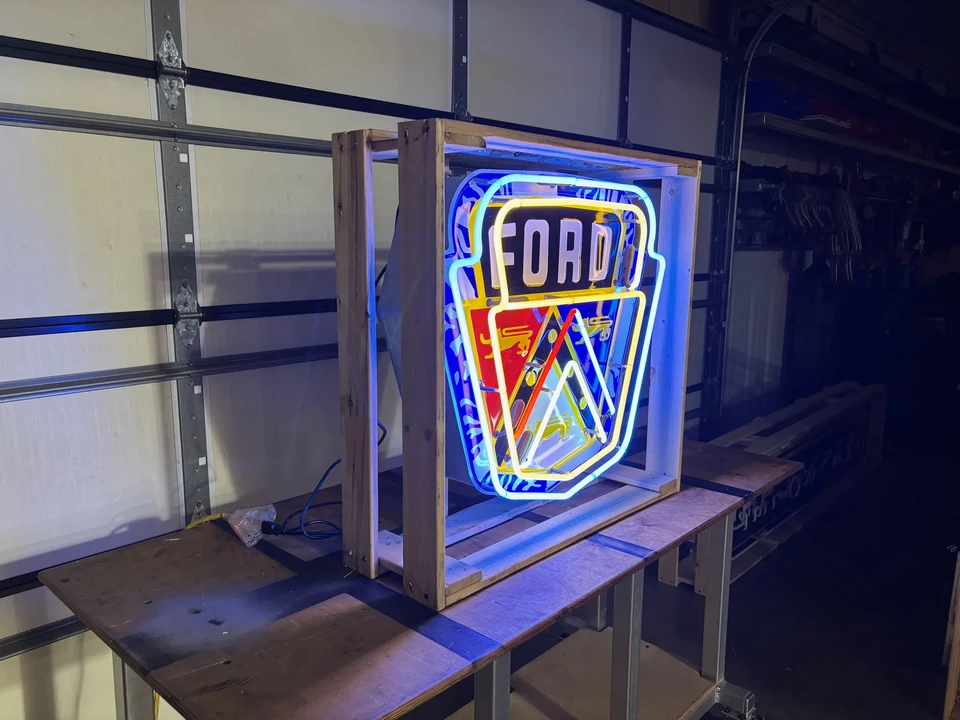 Ford Tractor - Image 2 of 7