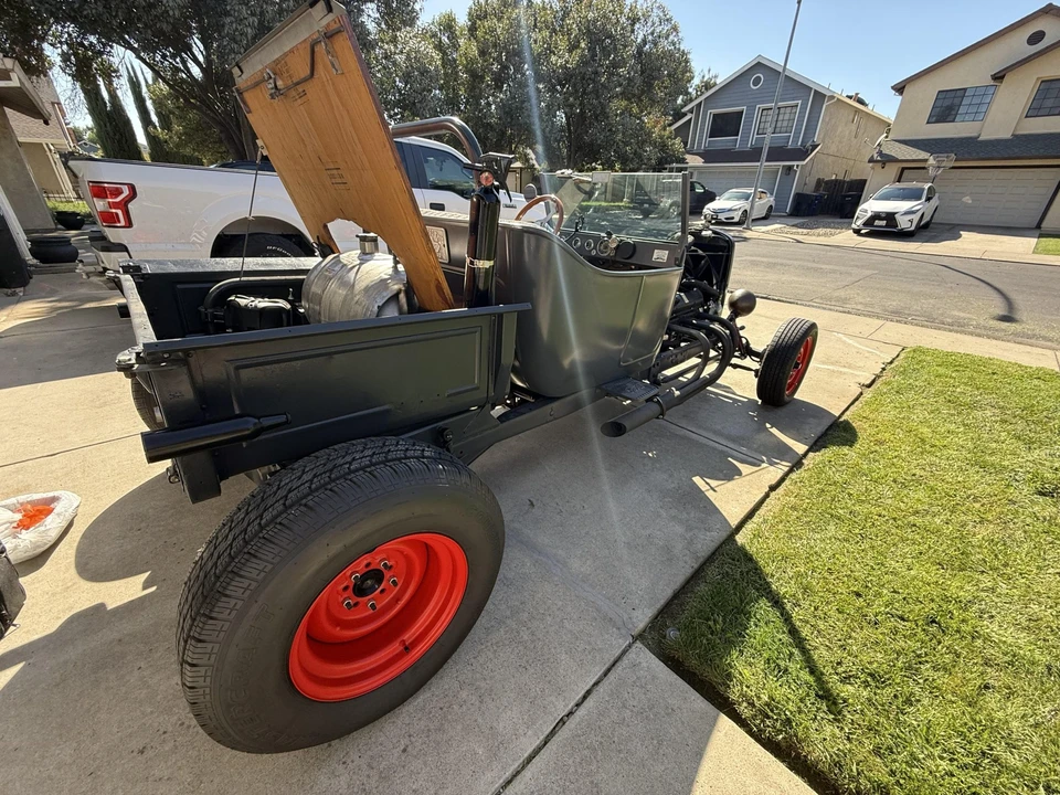 Ford Hot Rod - Image 17 of 31