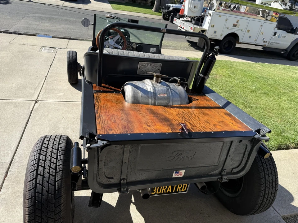 Ford Hot Rod - Image 11 of 31