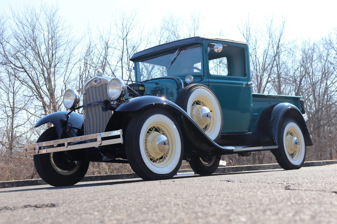 Ford Model A Pickup & Model AA - Image 2 of 31