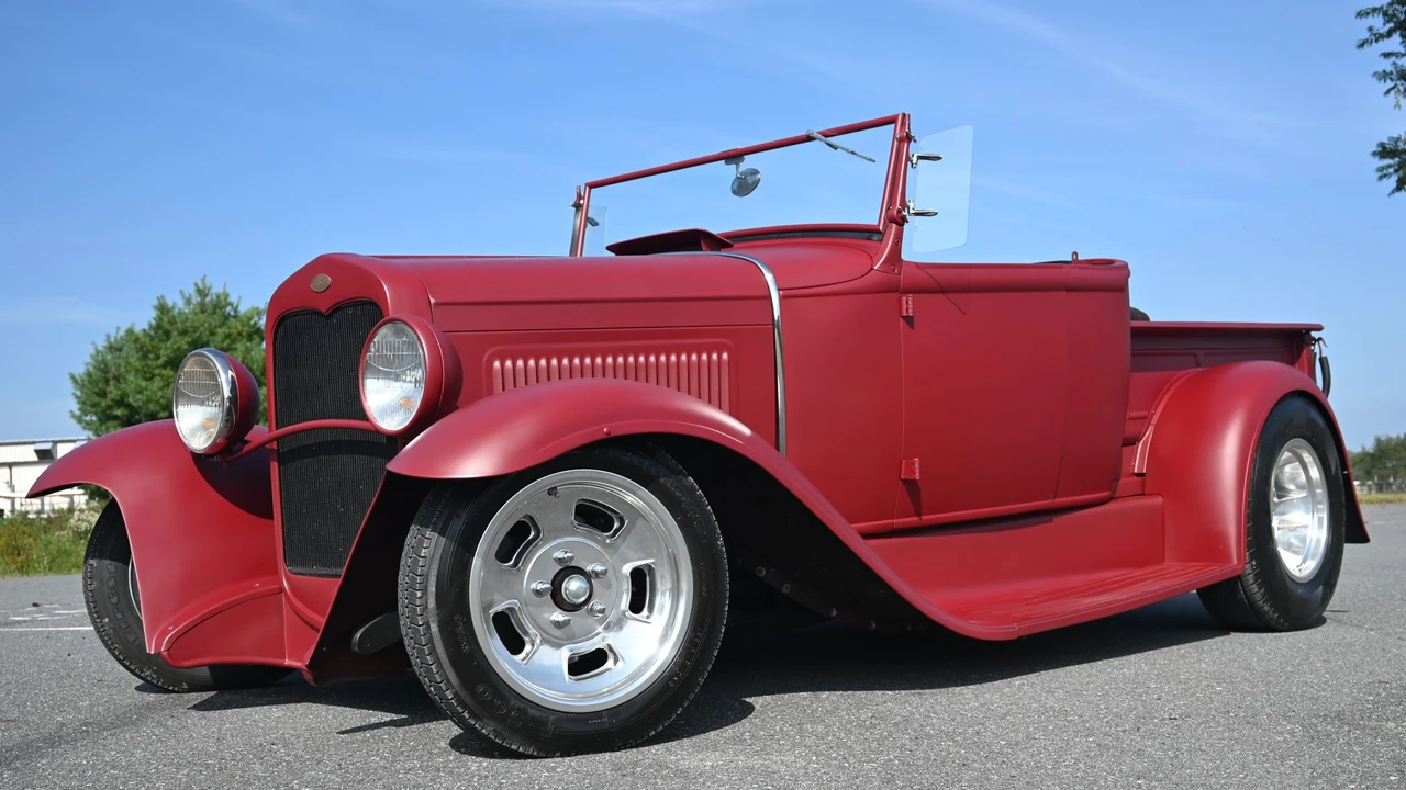 Ford Model A Pickup & Model AA - Image 4 of 31