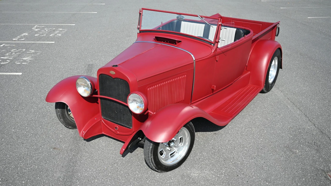 Ford Model A Pickup & Model AA - Image 5 of 31