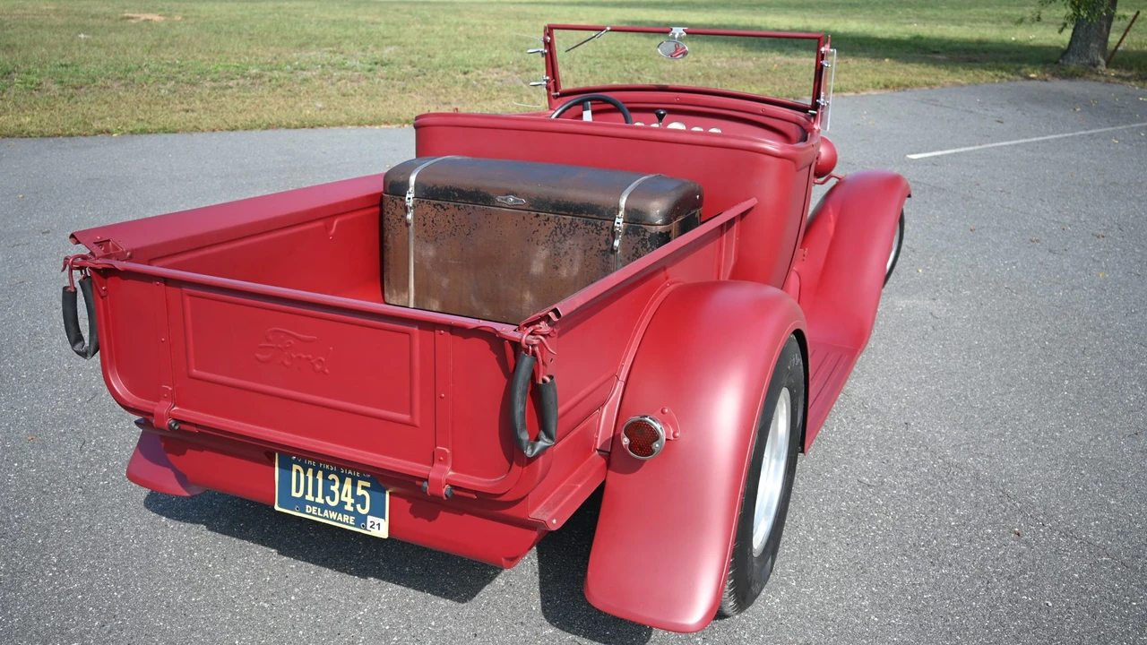 Ford Model A Pickup & Model AA - Image 21 of 31