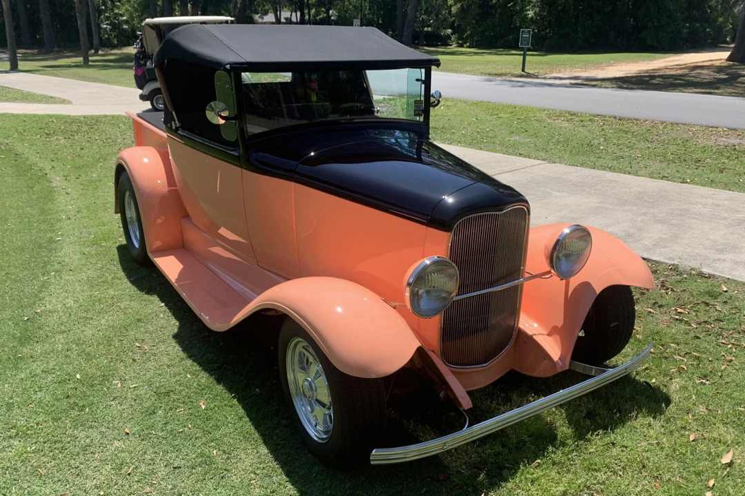 Ford Model A Pickup & Model AA - Image 1 of 31