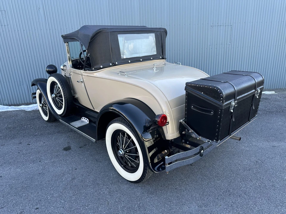 Ford Replica - Image 27 of 31