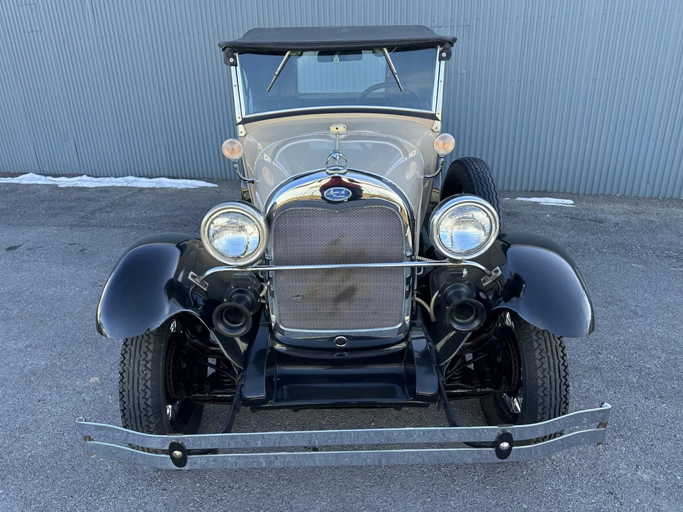 Ford Replica - Image 10 of 31