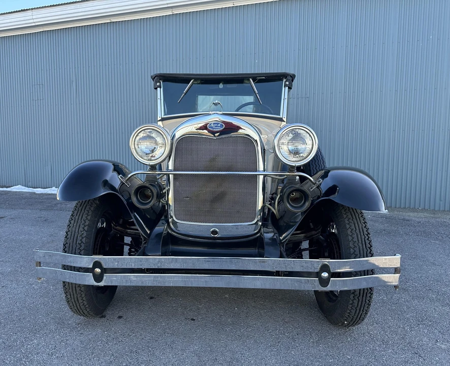Ford Replica - Image 8 of 31