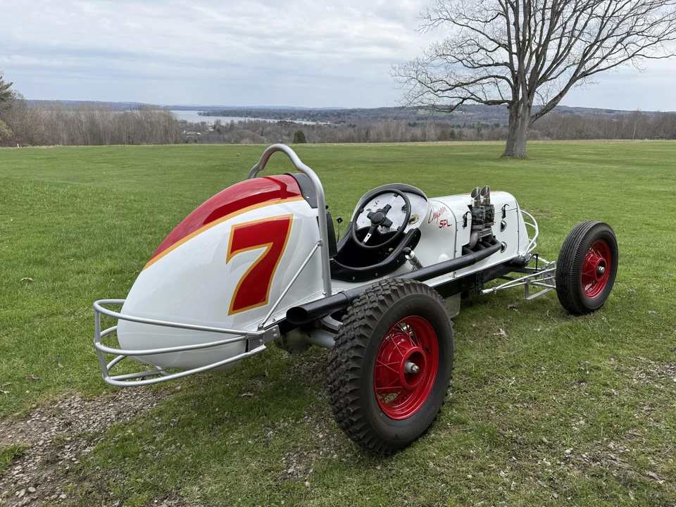 Ford Model B - Image 13 of 31