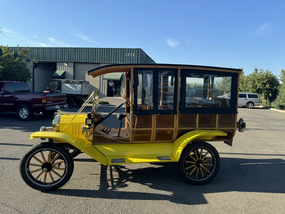 Ford Model T - Image 3 of 31