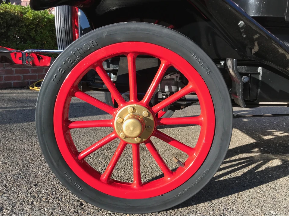 Ford Model T - Image 23 of 31