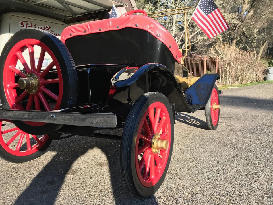 Ford Model T - Image 15 of 31