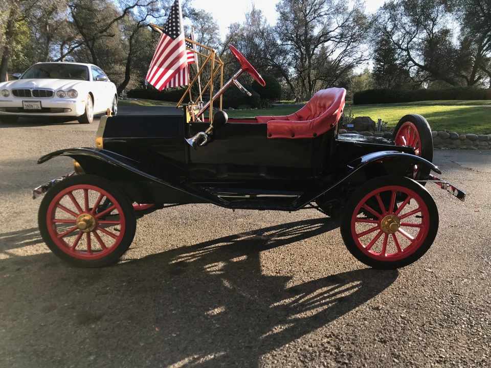 Ford Model T - Image 8 of 31