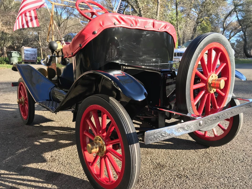 Ford Model T - Image 10 of 31