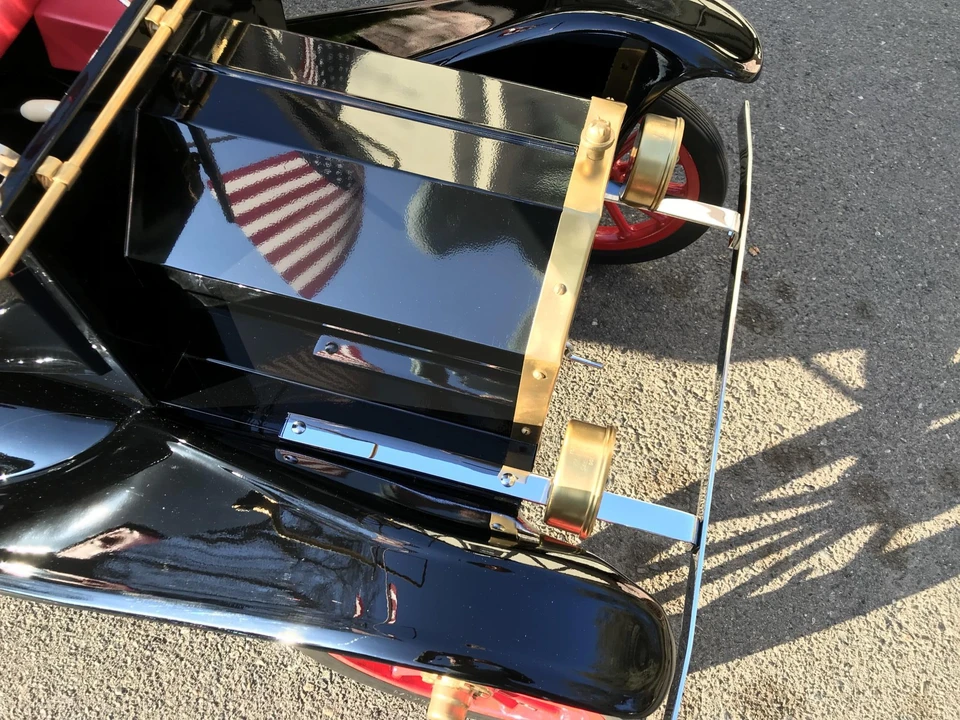 Ford Model T - Image 17 of 31