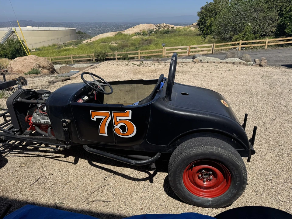 Ford Model T Pickup & Model TT - Image 7 of 31
