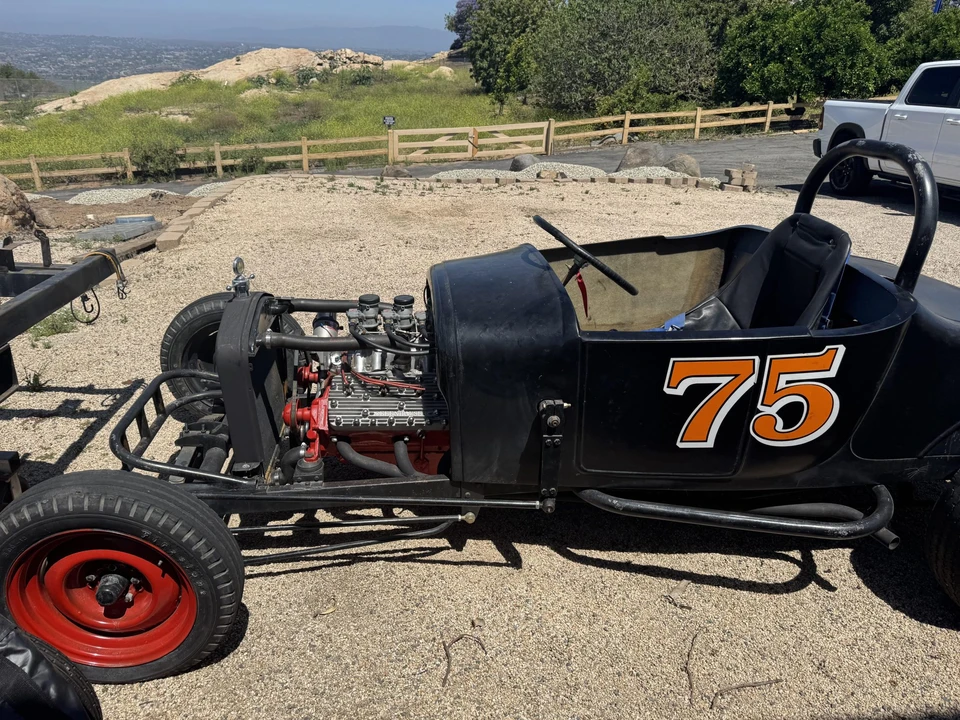 Ford Model T Pickup & Model TT - Image 3 of 31