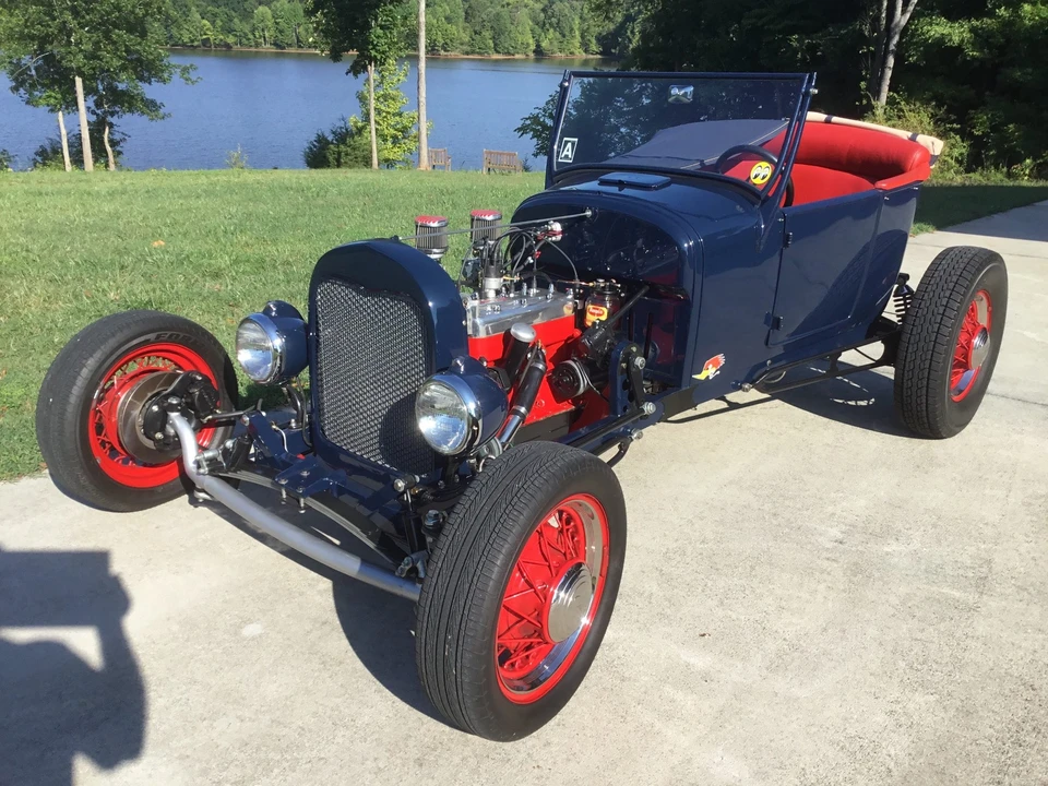 Ford Model T - Image 3 of 31
