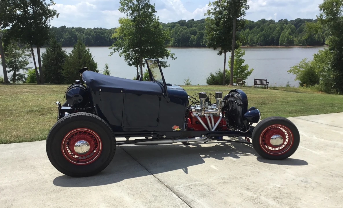 Ford Model T - Image 14 of 31