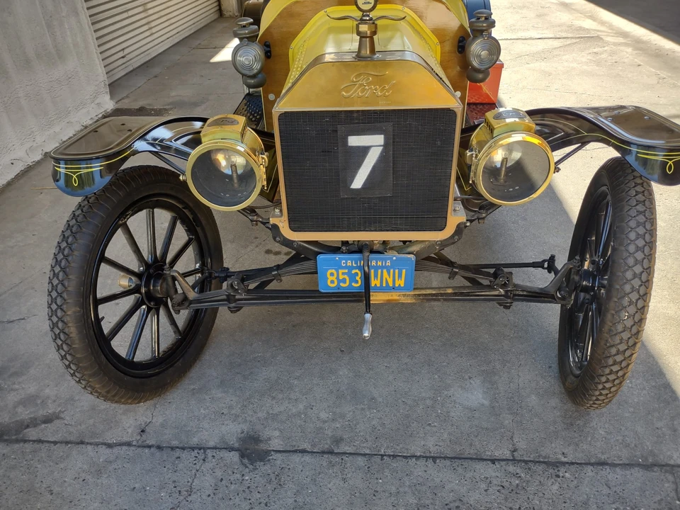 Ford Model T - Image 17 of 31