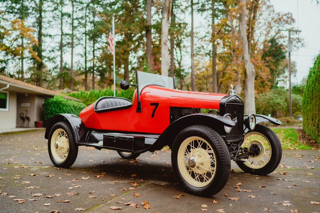 Ford Model T - Image 11 of 31