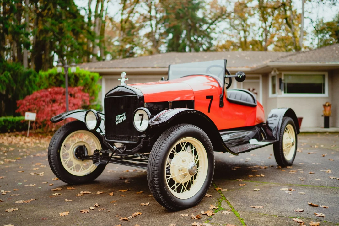 Ford Model T - Image 3 of 31