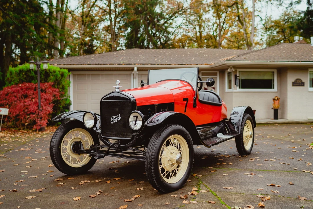 Ford Model T - Image 2 of 31