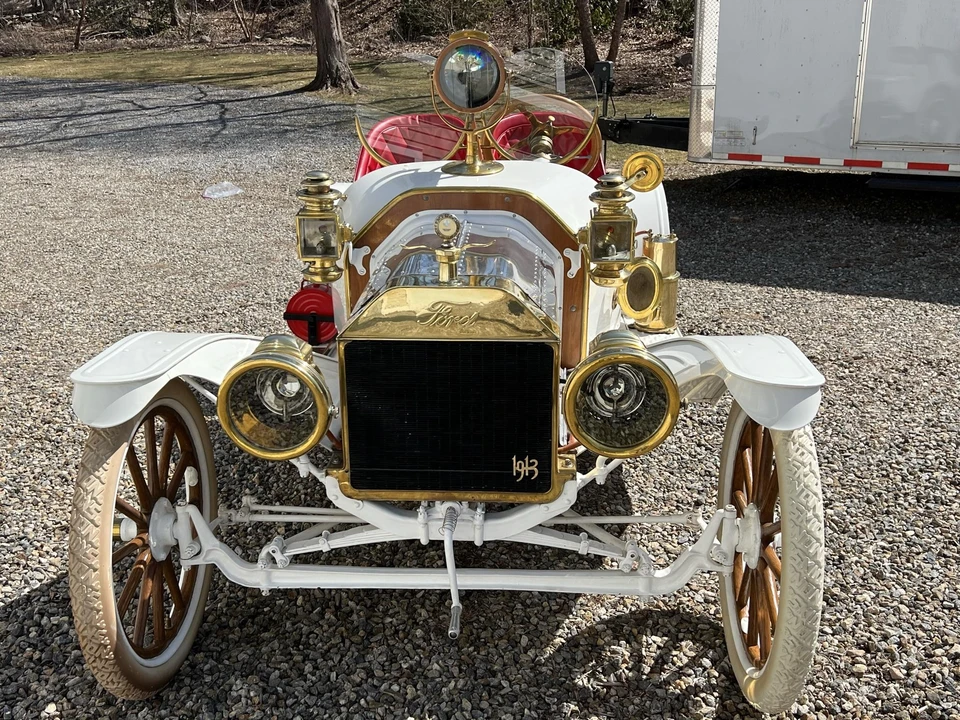 Ford Model T - Image 15 of 31