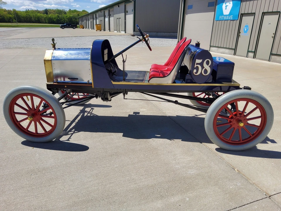 Ford Model T - Image 2 of 31