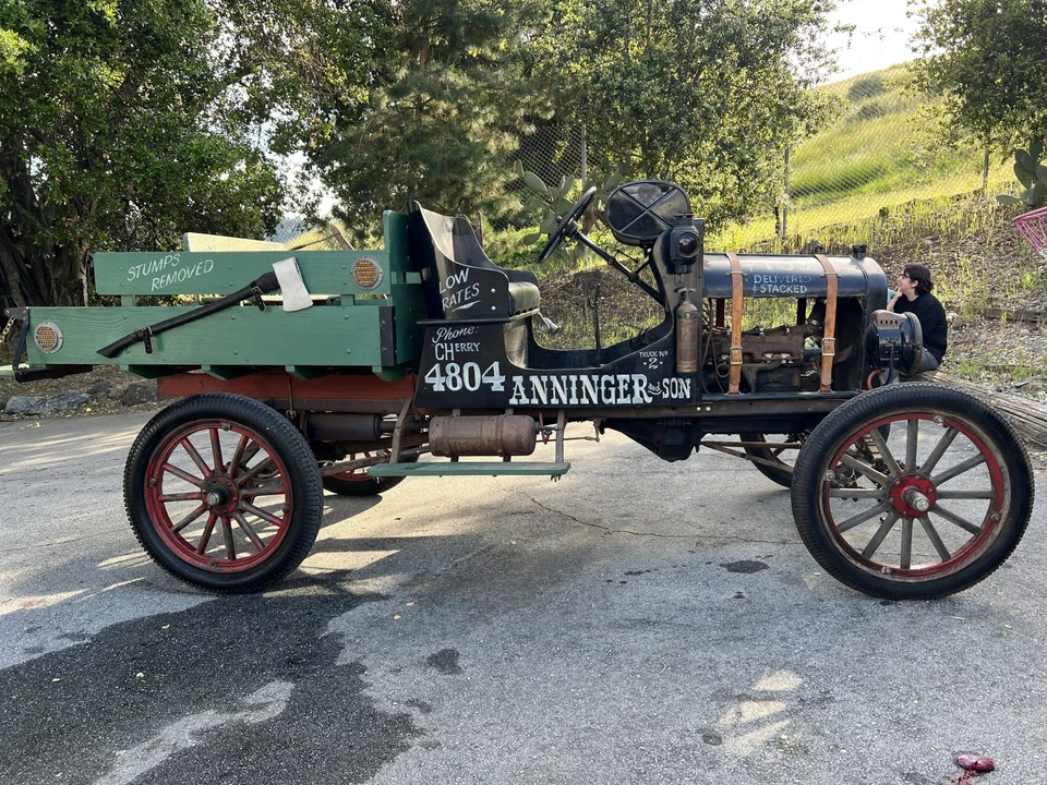 Ford Model T Pickup & Model TT - Image 8 of 31