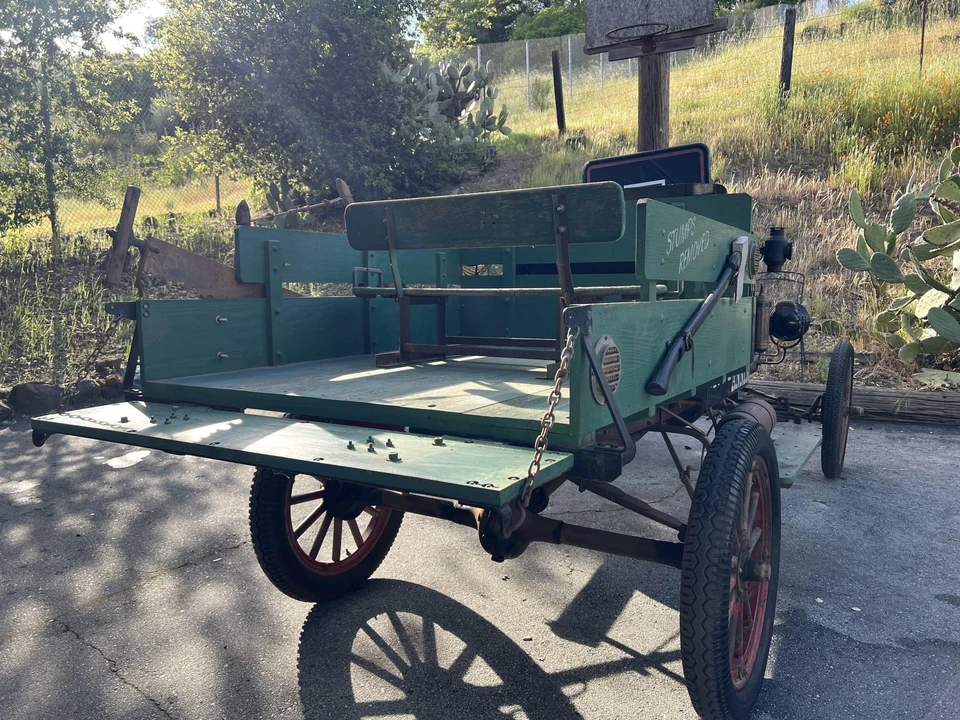 Ford Model T Pickup & Model TT - Image 25 of 31