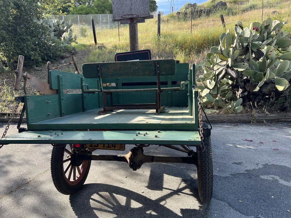Ford Model T Pickup & Model TT - Image 24 of 31