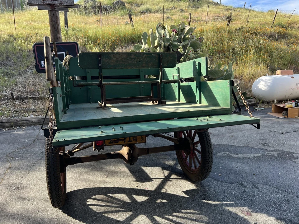 Ford Model T Pickup & Model TT - Image 23 of 31