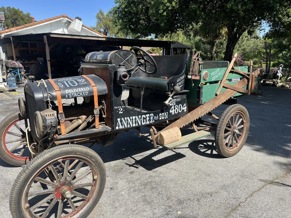 Ford Model T Pickup & Model TT - Image 2 of 31