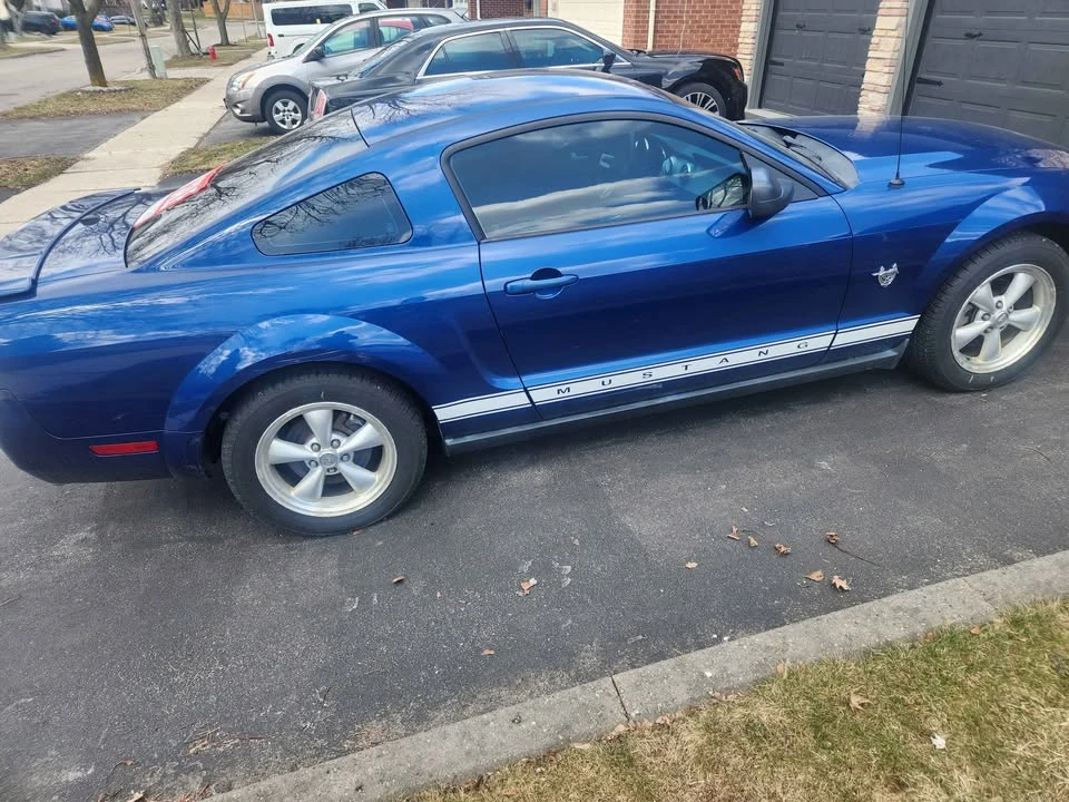 2009 Ford S197 Mustang - Image 2 of 9