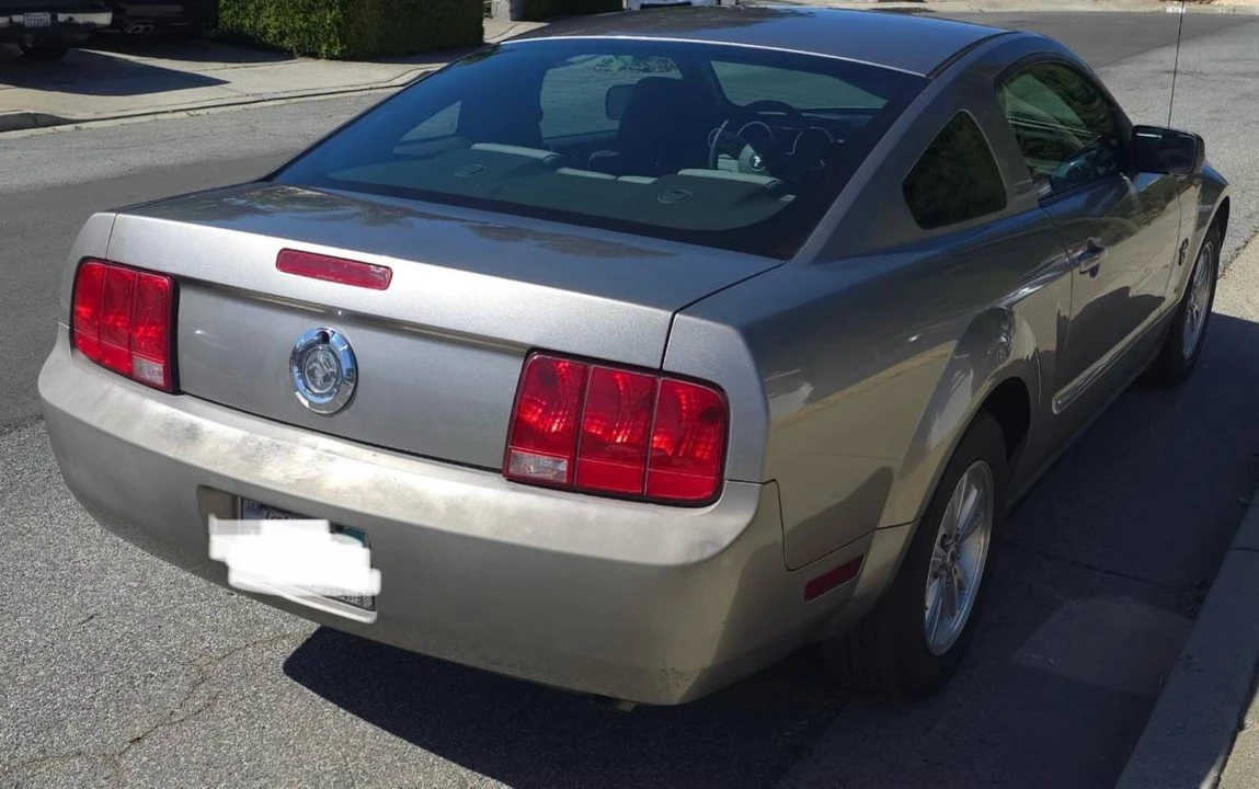 2009 Ford S197 Mustang - Image 5 of 5