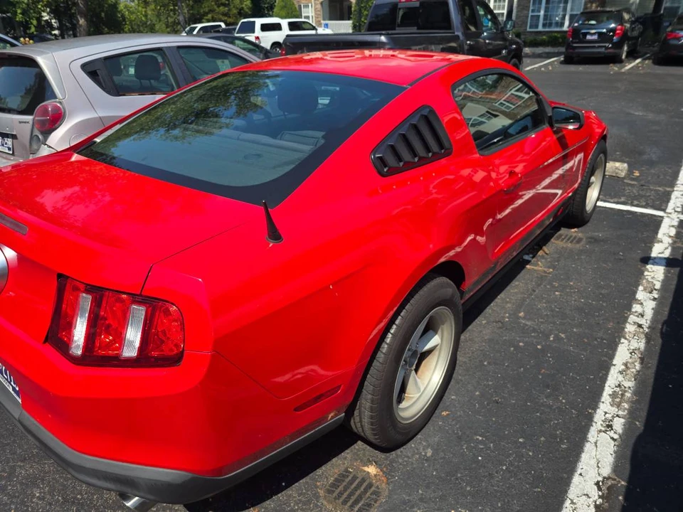 2012 Ford S197 Mustang - Image 6 of 16