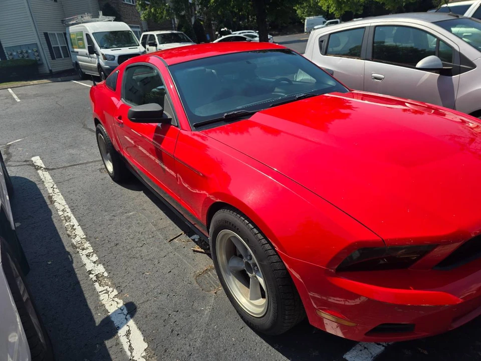 2012 Ford S197 Mustang - Image 8 of 16