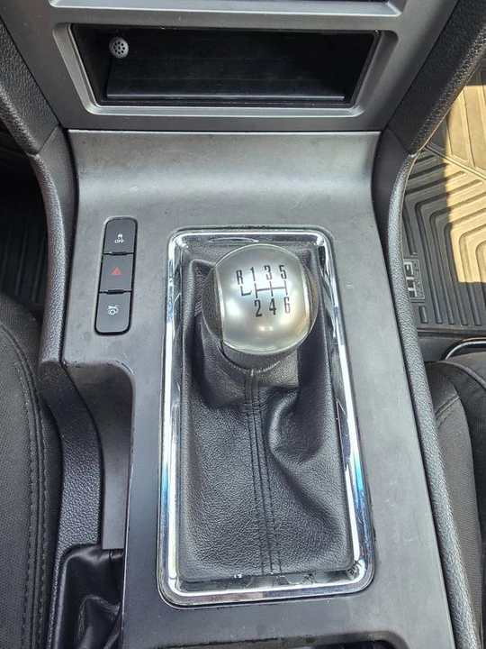 2012 Ford S197 Mustang - Image 11 of 16