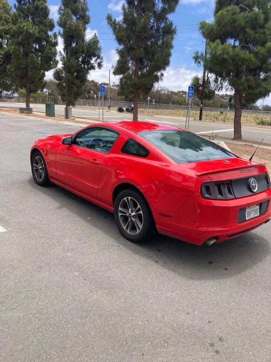 2013 Ford S197 Mustang - Image 4 of 11