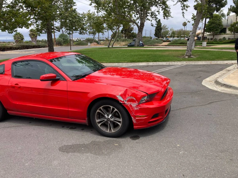 2013 Ford S197 Mustang - Image 8 of 11