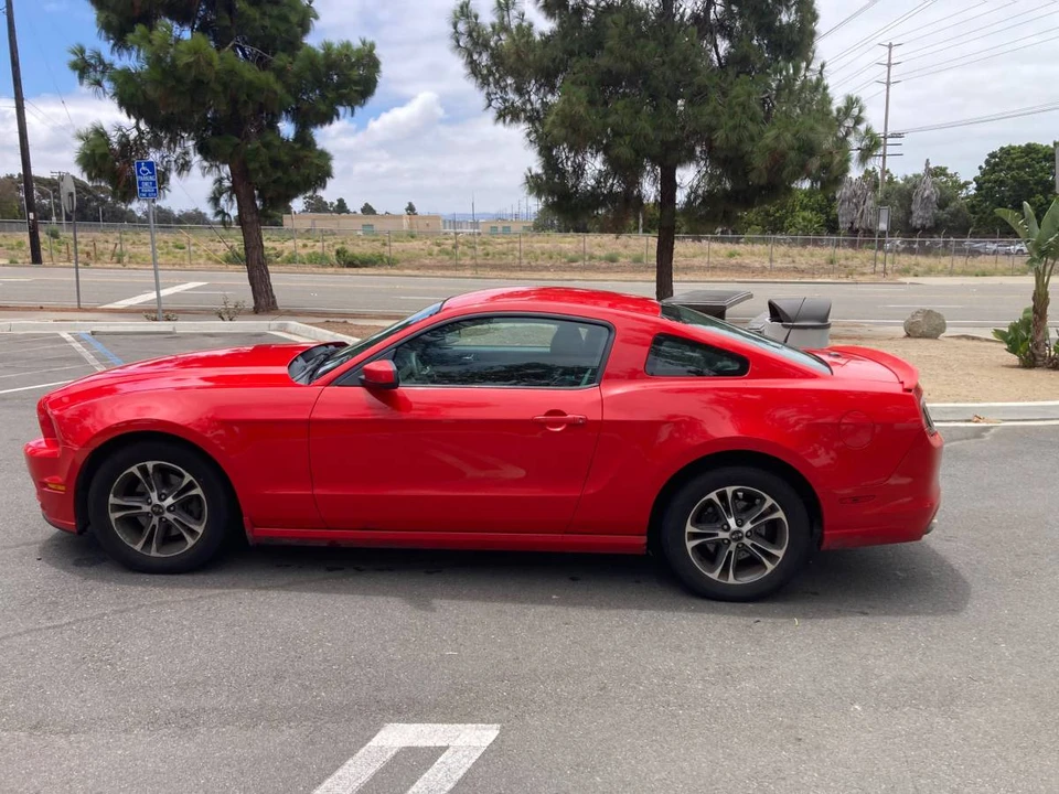 2013 Ford S197 Mustang - Image 5 of 11