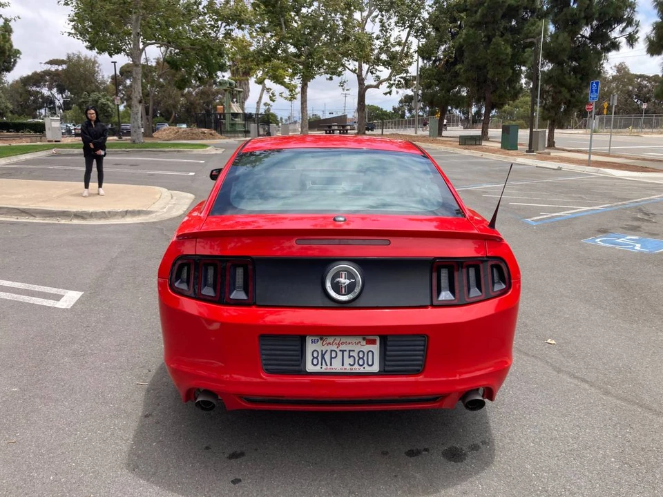 2013 Ford S197 Mustang - Image 6 of 11