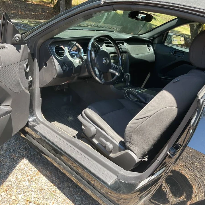 2014 Ford S197 Mustang - Image 7 of 17