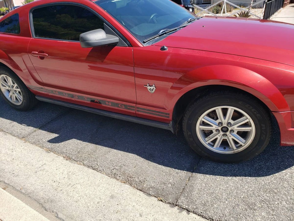 2009 Ford S197 Mustang - Image 3 of 15