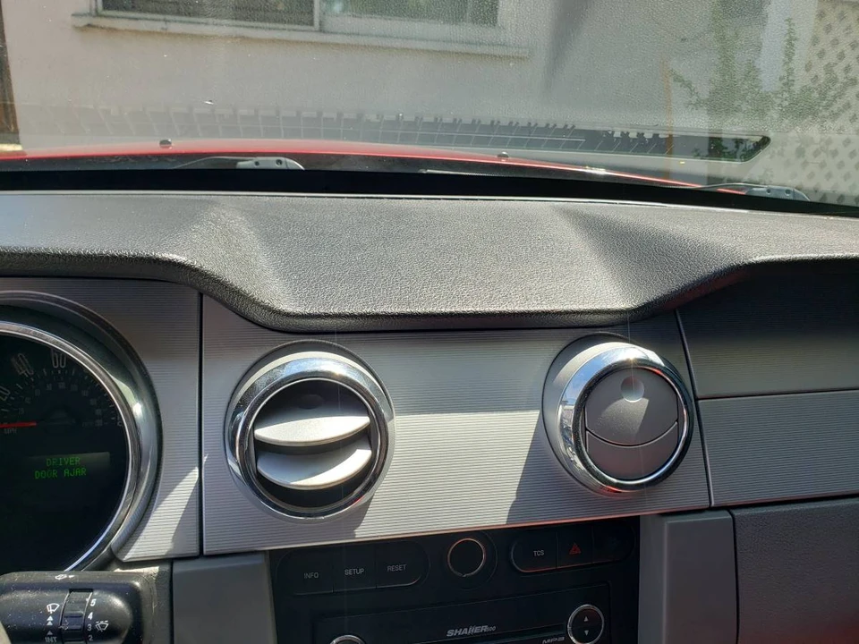 2009 Ford S197 Mustang - Image 12 of 15