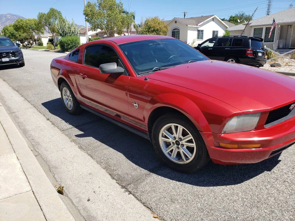 2009 Ford S197 Mustang - Image 4 of 15