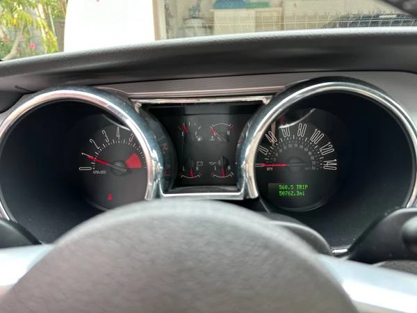 2009 Ford S197 Mustang - Image 2 of 11